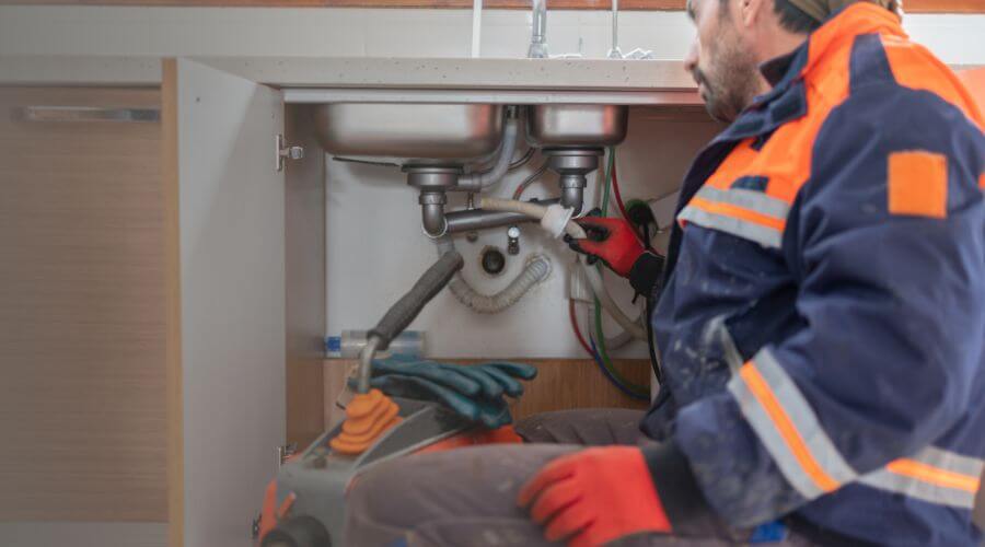Commercial Slab Leak Plumbing in Geary, OK